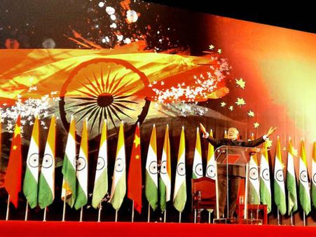 શાંધાઇમાં મોદી મોદીના નારા