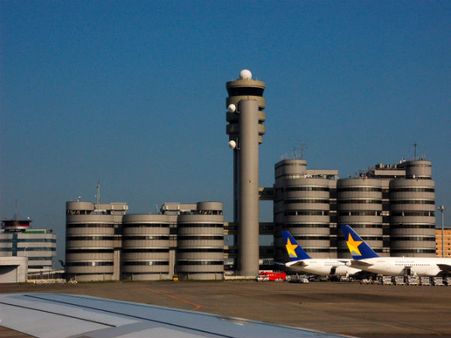 ટોકિયો આંતરાષ્ટ્રિય એરપોર્ટ