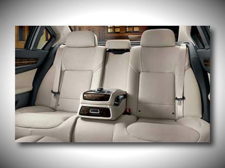 લગ્ઝરી ઇન્ટીરિયર