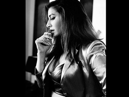 બ્લેક એન્ડ વાઇટ