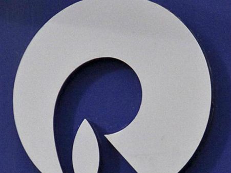 હિતલ અને આર. મેસવાનીનો પગાર