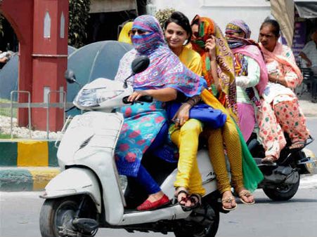 અમૃતસરમાં ગરમીનો પ્રકોપ અમૃતસરમાં ગરમીનો પ્રકોપ