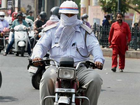 લખનઉનું હજરતગંજ લખનઉનું હજરતગંજ