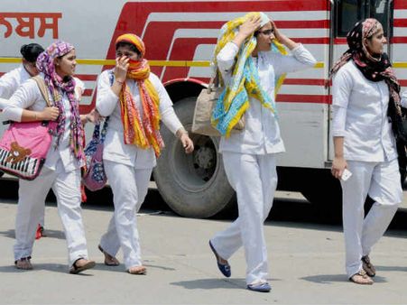 માથાને તકડાથી બચાવો માથાને તકડાથી બચાવો