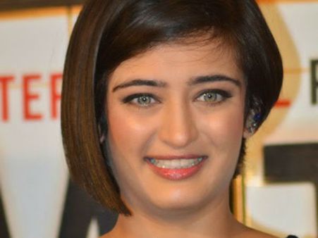 અક્ષરા હસન