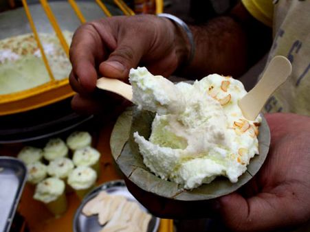 મખ્ખન મલાઇ