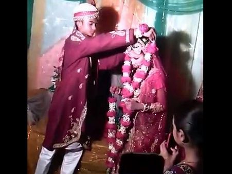 વીડિયો થયો ફરતો