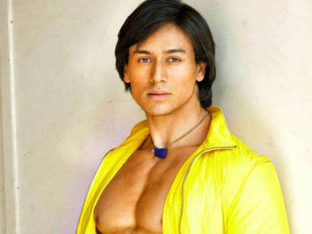 બેસ્ટ ડેબ્યૂ મેલ