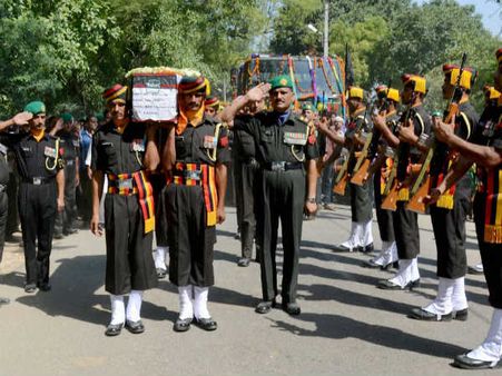 ફરિદાબાદમાં શહિદ રામ પ્રસાદને અપાઇ શ્રદ્ધાજંલિ