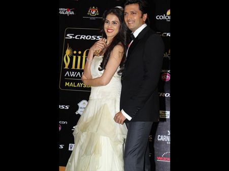 રિતેષ અને જેનિલિયા 