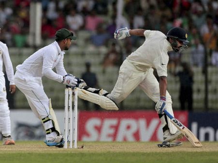 બાંગ્લાદેશ ટેસ્ટ: પહેલા દિવસે ભારતની એક પણ વિકેટ નહીં