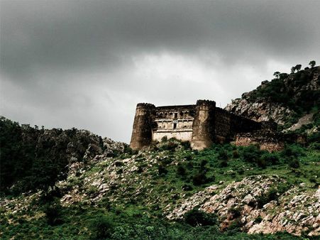 ભાનગઢ કિલ્લો, રાજસ્થાન