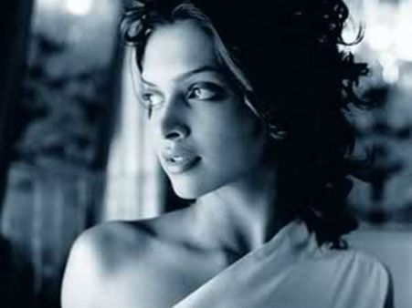 દિપીકા પાદુકોણ