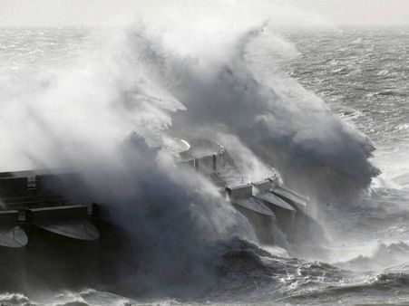 દક્ષિણ કાશ્મીરમાં પૂર, એલર્ટ જાહેર