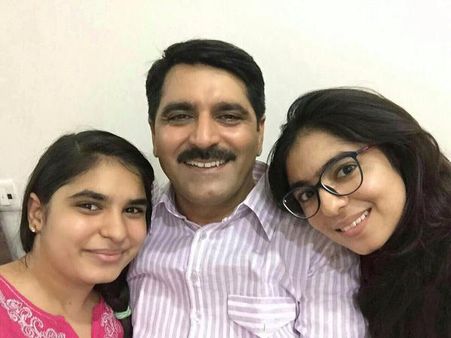 નરેન્દ્ર મોદીના સેલ્ફી વીથ ડોટર ટ્રેન્ડે સર્જ્યો ઇતિહાસ