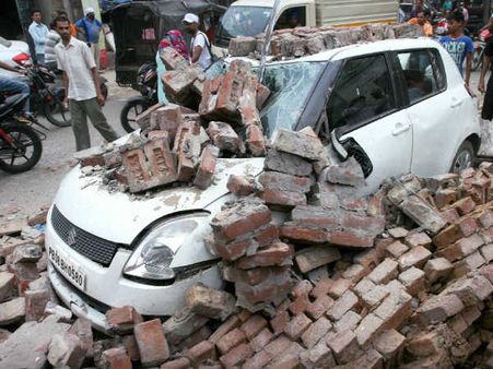 કાગનું પડવું અને ડાળનું ખસવું આને કહેવાય