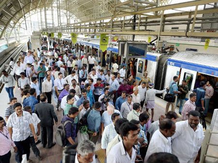 ચેન્નઇમાં ચાલી પહેલી મેટ્રો ટ્રેન