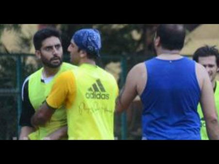 રણબીરે કર્યો બચાવ