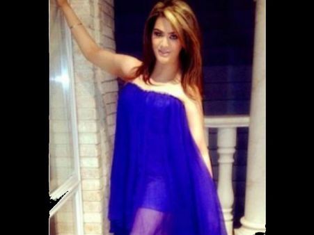 દીકરીની આવી તસવીરો જોઇને સંજય દત્તે કહ્યું No Film!