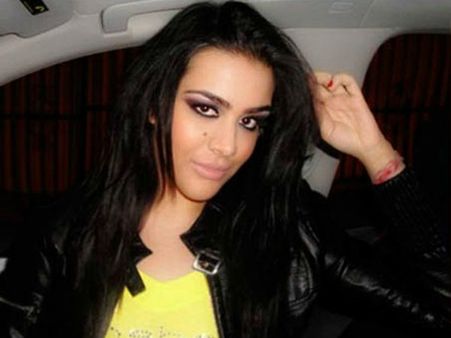 હોટ એંડ હેપનિંગ હોટ એંડ હેપનિંગ