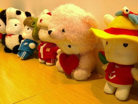 Exl Pics: શ્યાઓમીનો સ્ટોર આવો છે તો તેના ફોન કેવા હશે