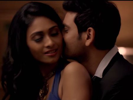 કેલેન્ડર ગર્લ