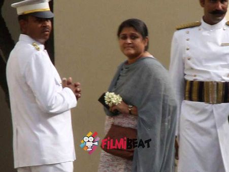 સુપ્રિયા પાઠક