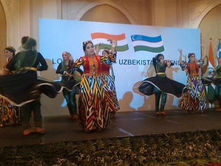 કથ્થક અને ઉઝબેક ફોક