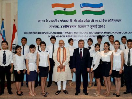 વિદ્યાર્થીઓ સાથે મુલાકાત