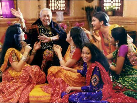 દાદીમાં: દાદીમાં: