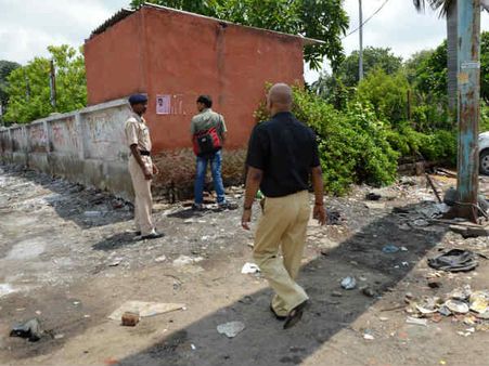 શું કરે છે