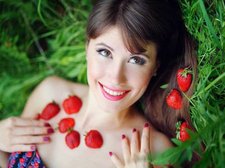 ચોમાસાની ઋતુમાં આ 5 ધરેલૂ ફેસ પૈકથી ત્વચા નીખારો