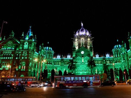 ઇદ પહેલા CST સ્ટેશનની જાગજમાળ