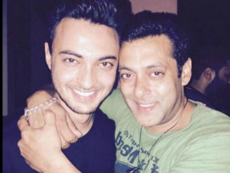 આયુષ શર્મા