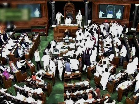 ક્રોંગ્રેસ સુષ્માના રાજીનામાં પર અડી 