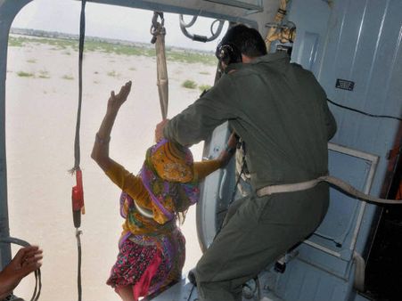 એનડીઆરએફની બચાવ કામગીરી