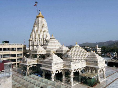 અંબાજી-આબુ વચ્ચે સંપર્ક તૂટ્યો