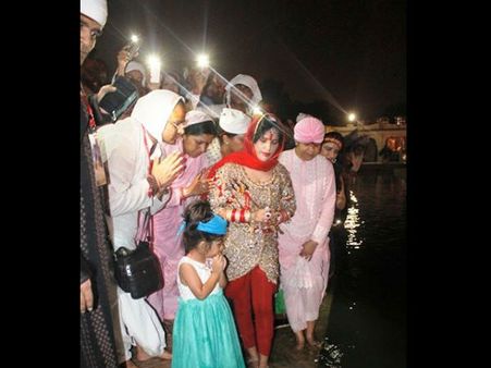 રાધે માં 