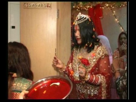 રાધે માં 