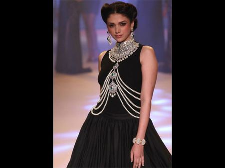 અદિતી રાવ અદિતી રાવ