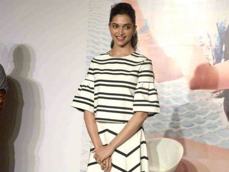 વાઇટ એન્ડ બ્લેક