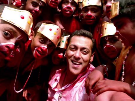 બજરંગી ભાઇજાન- બીજા દિવસે