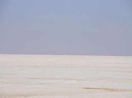 કંડલાના દરિયાએથી 4 શંકાસ્પદોની ધરપકડ