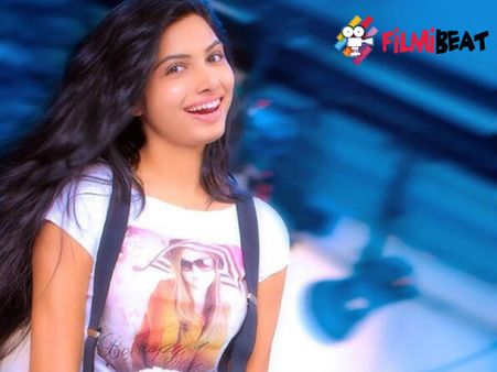 અવની મોદી અવની મોદી