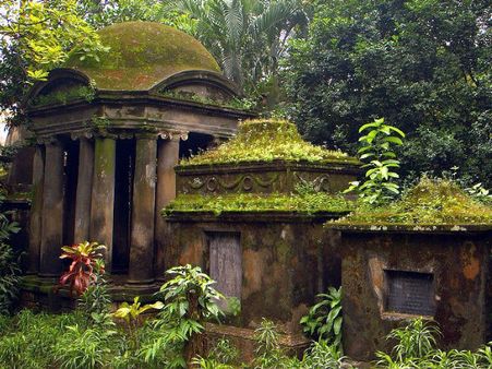 લોઅર સર્કિલુર રોડ કબ્રસ્તાન