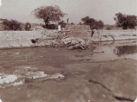 પાકના કેટલાક શહેરો પર કબ્જો