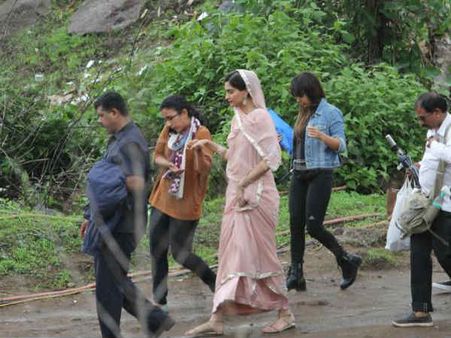 કૌટુંબિક કહાની