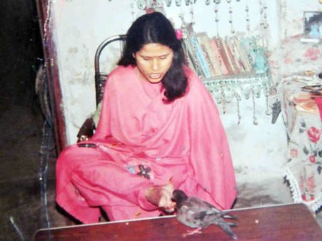 પગ વડે જ કરે છે બધા કામ