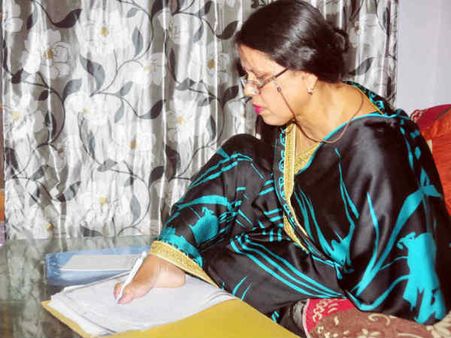 લખવામાં કોઈ મુશ્કેલી નહીં