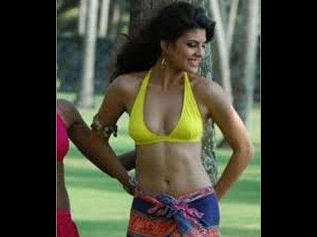 જેક્લીન ફર્નાડીઝ જેક્લીન ફર્નાડીઝ